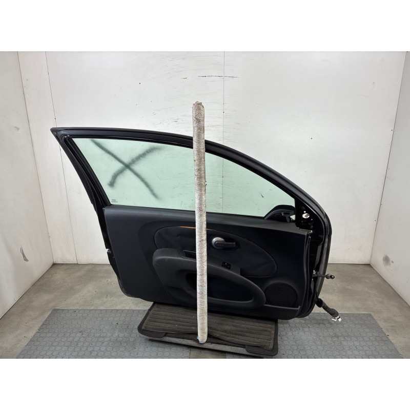Porte avant gauche NISSAN MICRA 3 Photo n°1