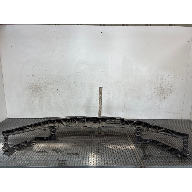 Face avant OPEL CORSA D Photo n°2