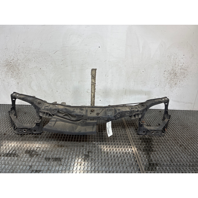 Face avant OPEL CORSA D Photo n°3