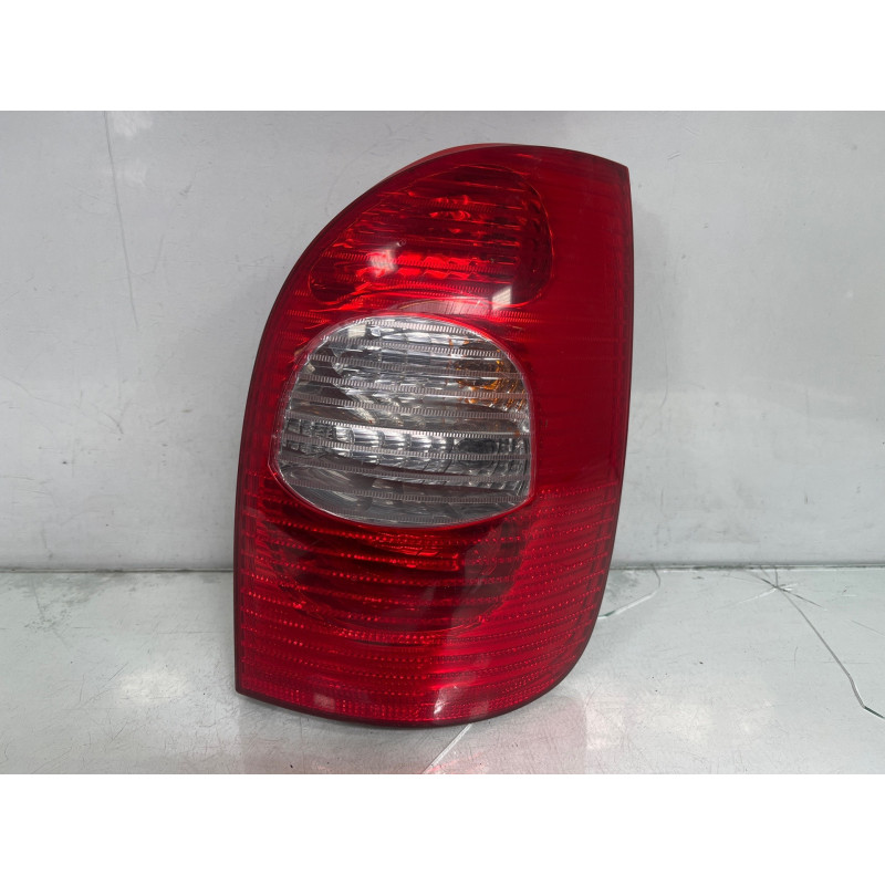 Feu arriere principal droit (feux) CITROEN XSARA PICASSO Photo n°1