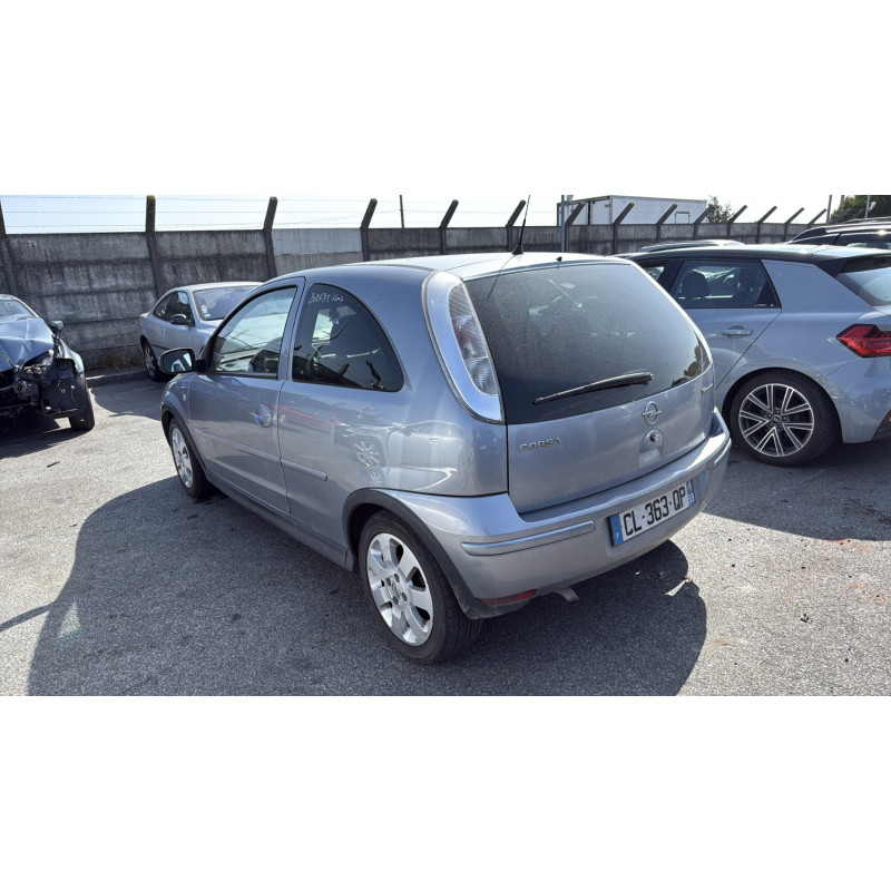 Aile avant droit OPEL CORSA C Photo n°7