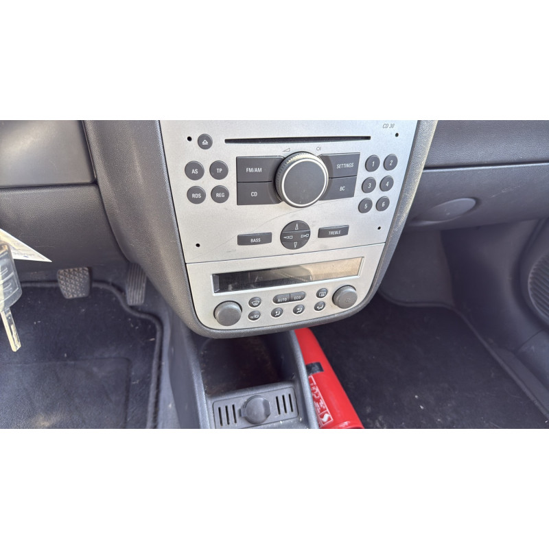 Aile avant gauche OPEL CORSA C Photo n°16