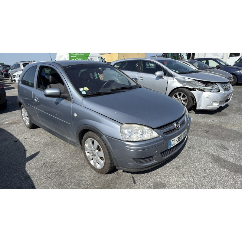 Capot OPEL CORSA C Photo n°6