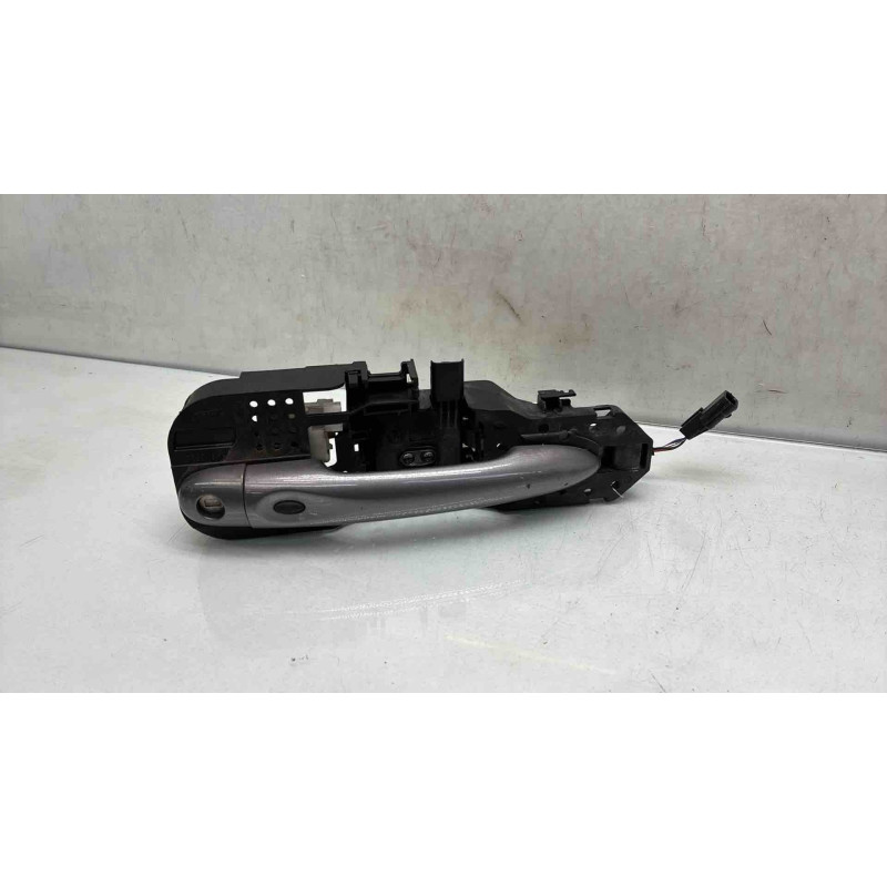 Poignee porte avant gauche RENAULT GRAND SCENIC 3 Photo n°1