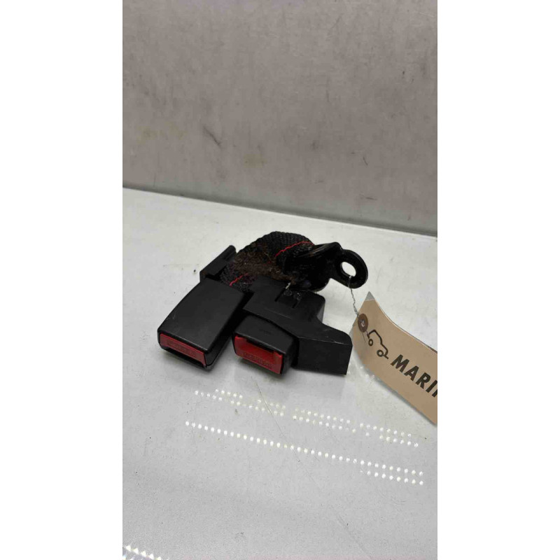 Attache ceinture arriere droit RENAULT CLIO 3 Photo n°3