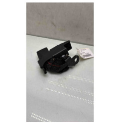 Attache ceinture arriere droit RENAULT CLIO 3