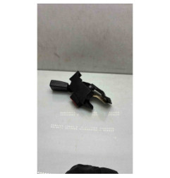 Attache ceinture arriere gauche RENAULT CLIO 3 Photo n°1