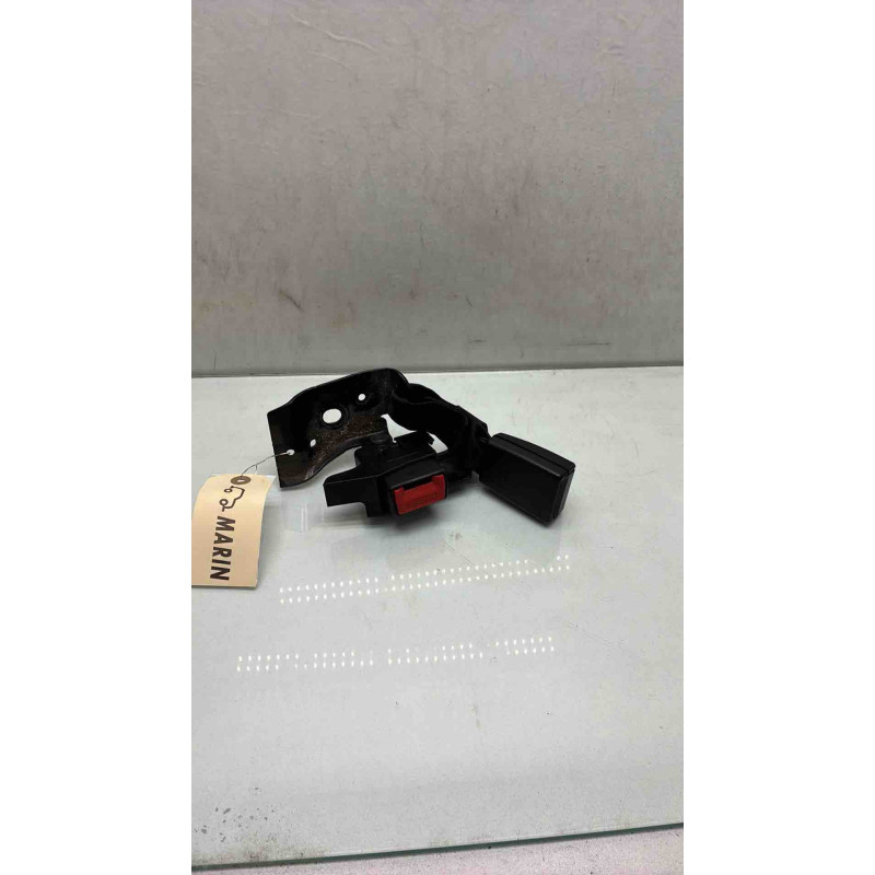 Attache ceinture arriere gauche RENAULT CLIO 3 Photo n°4