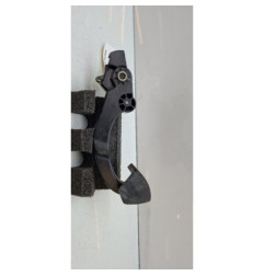 Pedale d'embrayage PEUGEOT 208 1