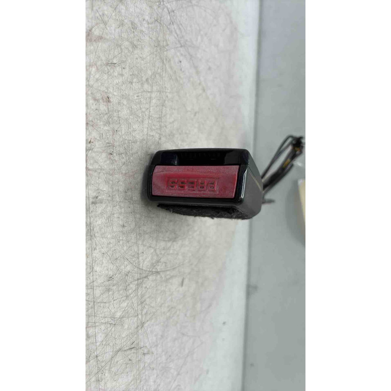 Attache ceinture avant gauche PEUGEOT 407 Photo n°3