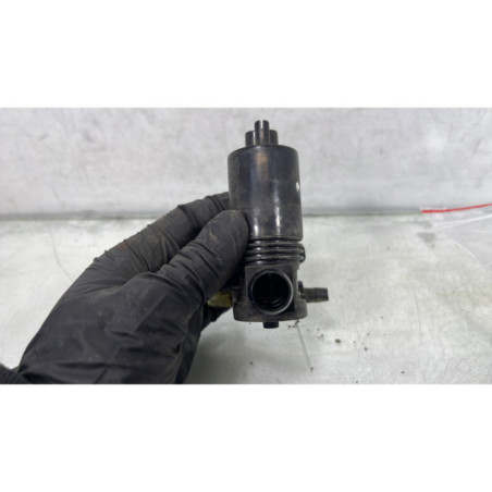 Pompe lave glace avant NISSAN JUKE 1