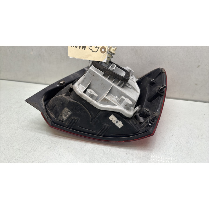 Feu arriere principal droit (feux) VOLKSWAGEN POLO 5 Photo n°4