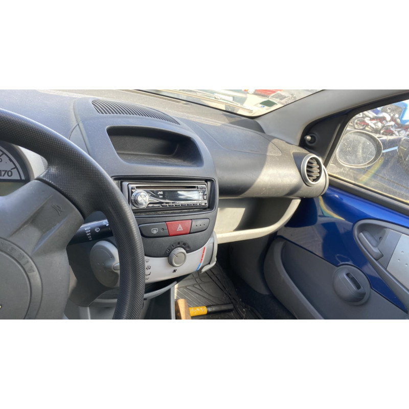 Bouton de coffre CITROEN C1 1 Photo n°14