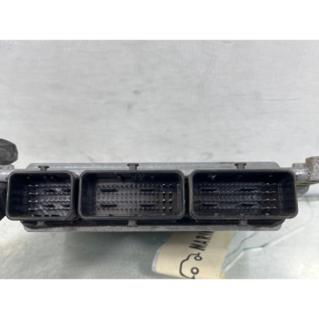Calculateur moteur DACIA DUSTER 1 Photo n°1