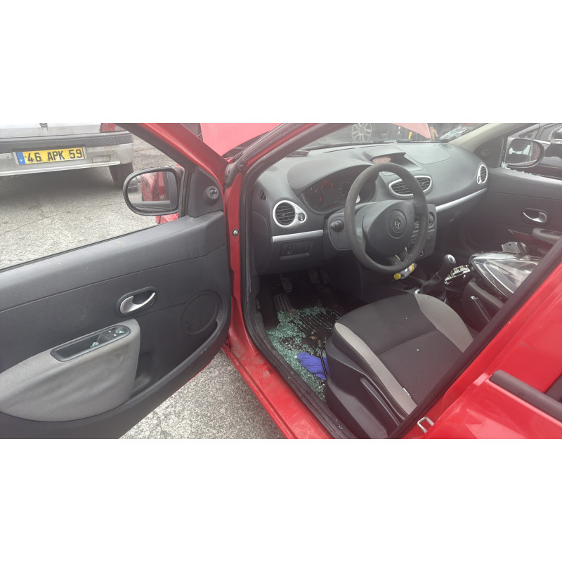 Pedale d'embrayage RENAULT CLIO 3 Photo n°16