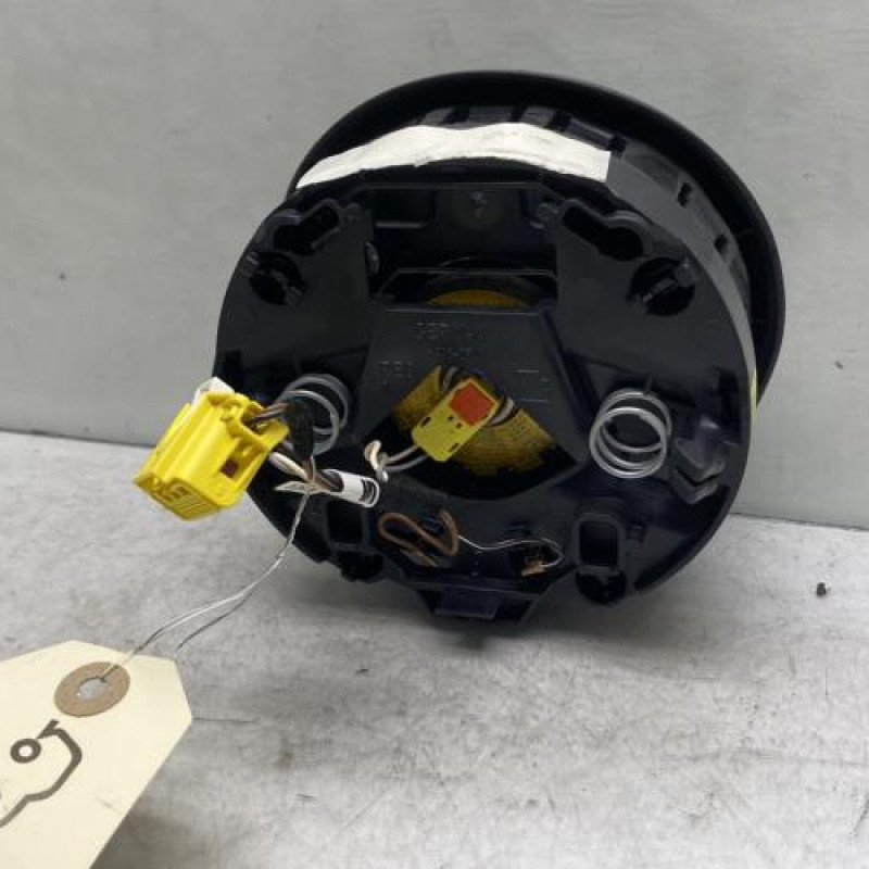 Air bag conducteur VOLKSWAGEN UP Photo n°3