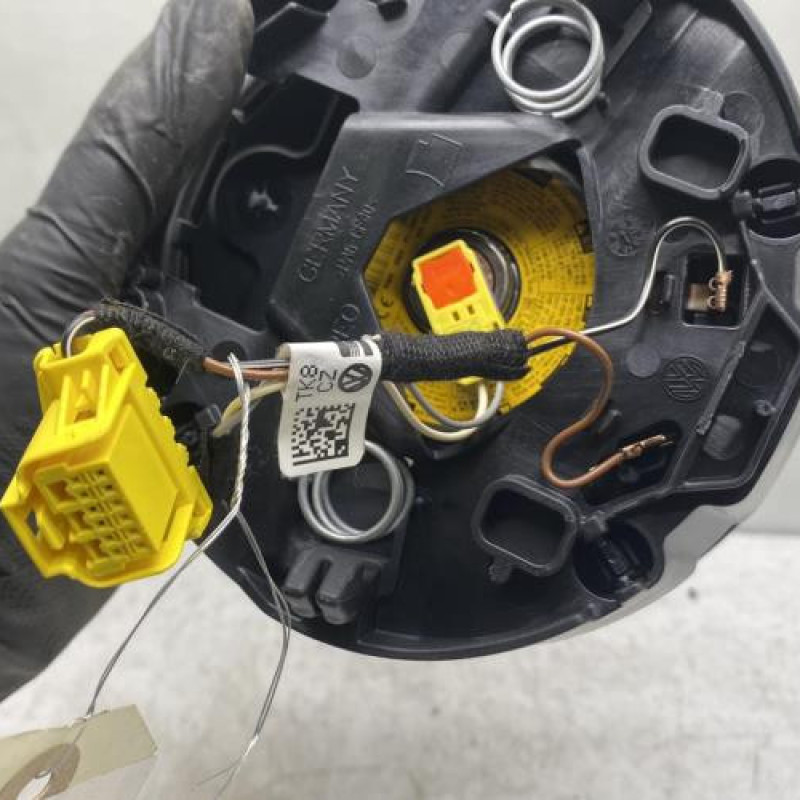 Air bag conducteur VOLKSWAGEN UP Photo n°4
