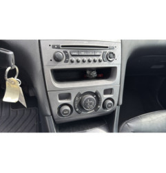 Feu arriere stop central PEUGEOT 308 1