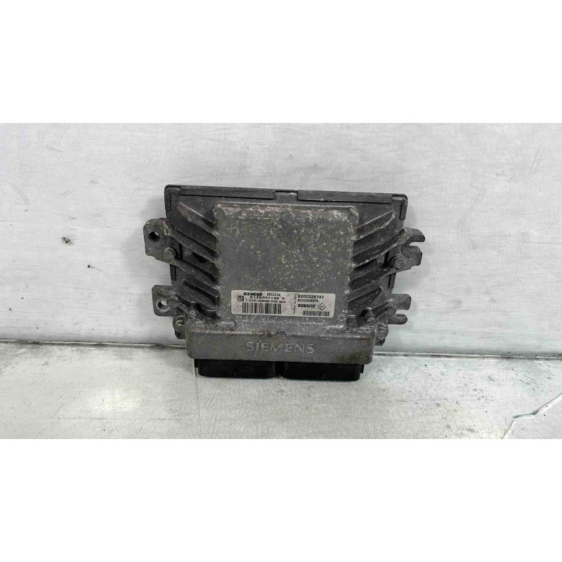 Calculateur moteur RENAULT CLIO 2 Photo n°1