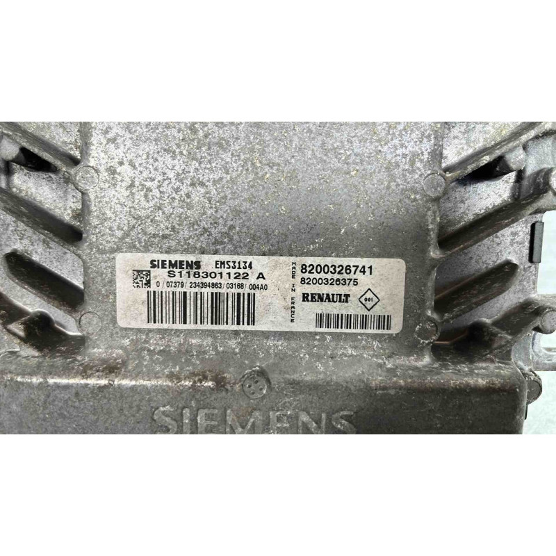 Calculateur moteur RENAULT CLIO 2 Photo n°2