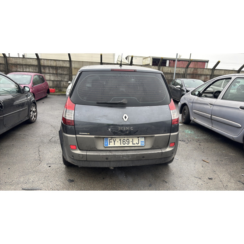 Boitier UCH RENAULT SCENIC 2 Photo n°9