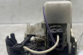 Serrure avant droit RENAULT CLIO 2