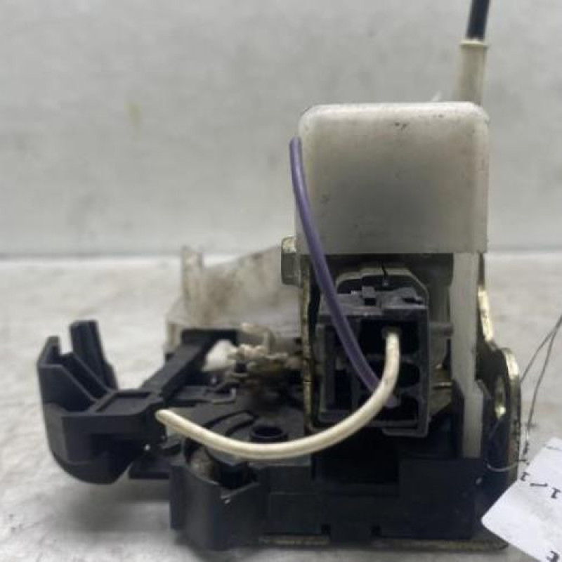 Serrure avant droit RENAULT CLIO 2 Photo n°3