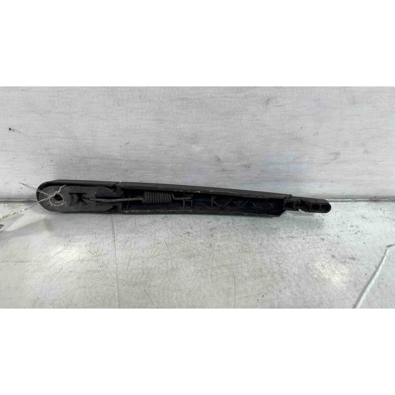 Bras essuie glace arriere CITROEN C2 Photo n°3