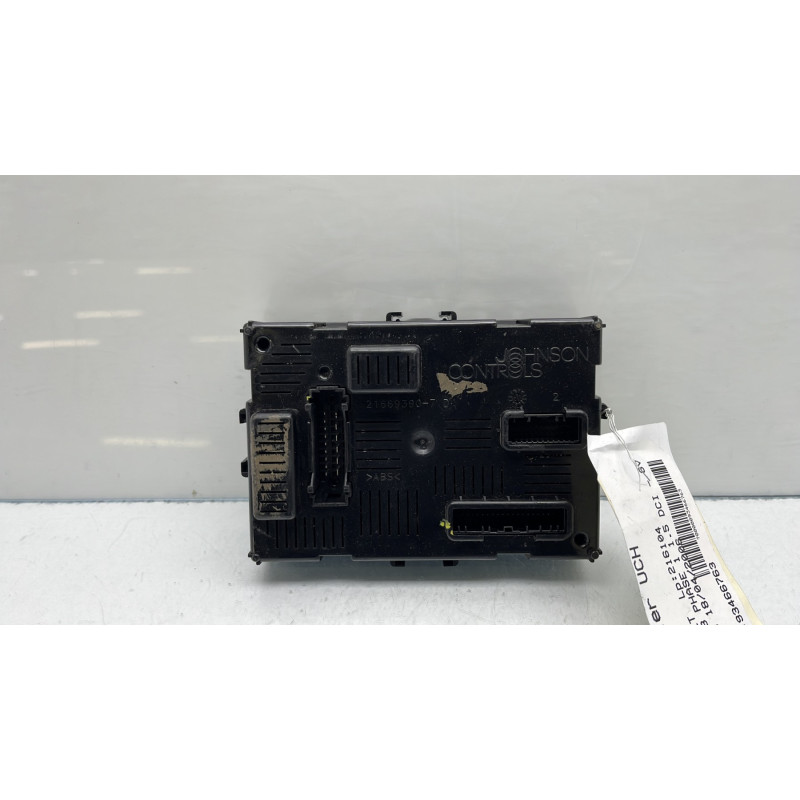 Boitier UCH RENAULT CLIO 3 Photo n°1