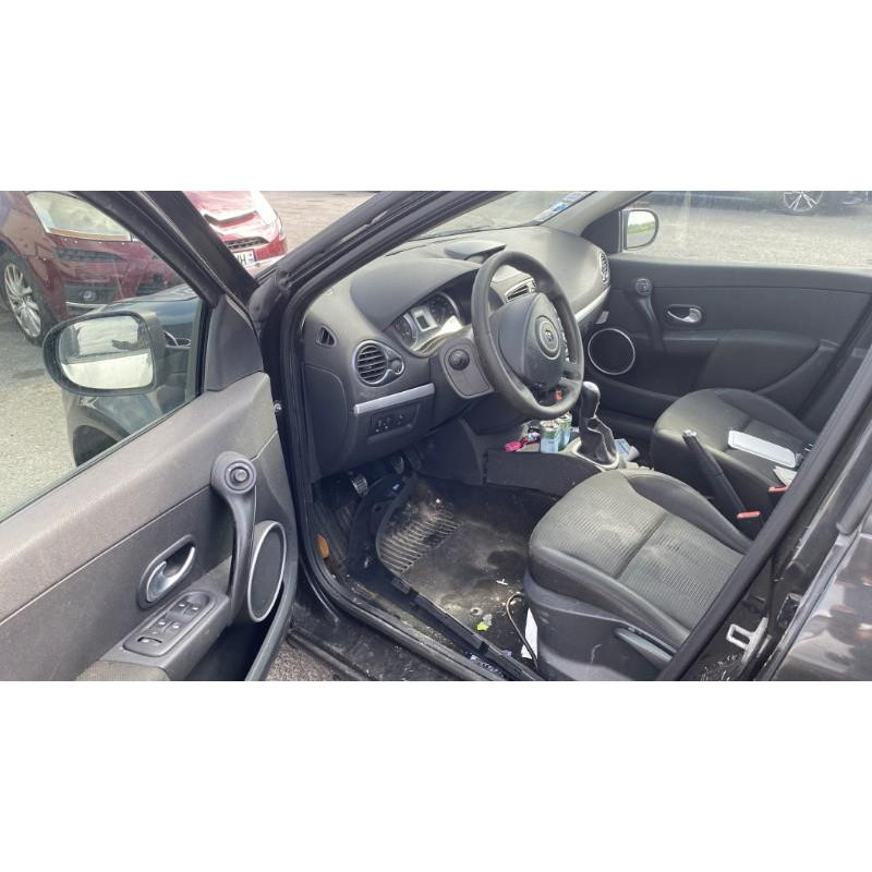 Boitier UCH RENAULT CLIO 3 Photo n°5