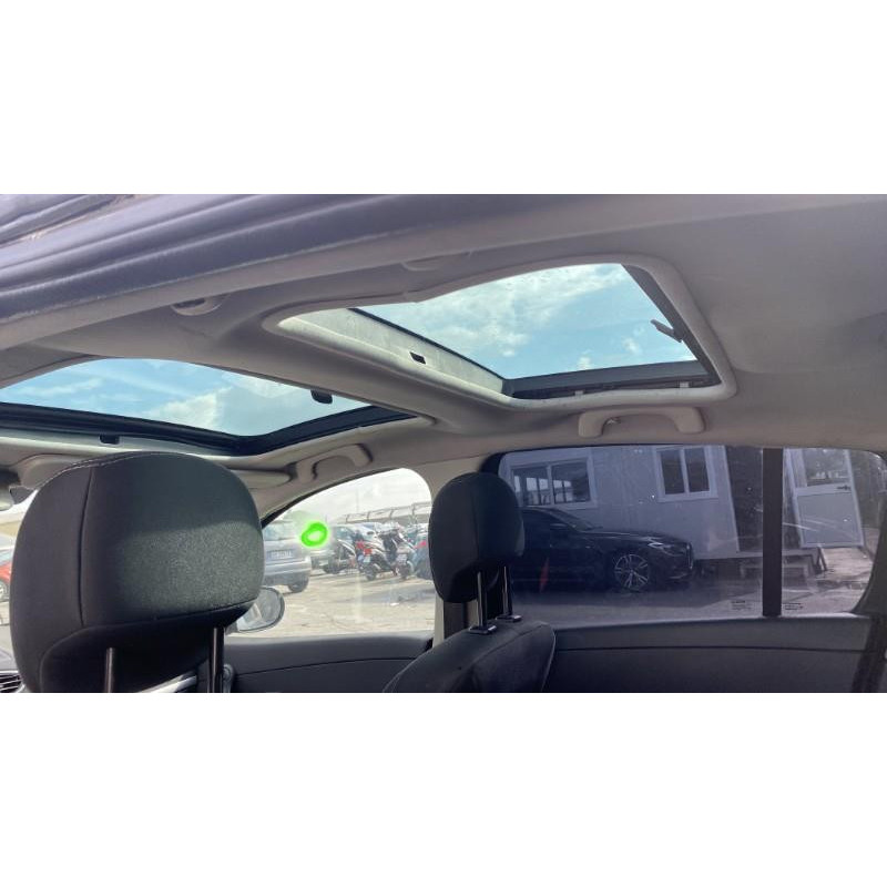 Boitier UCH RENAULT CLIO 3 Photo n°15