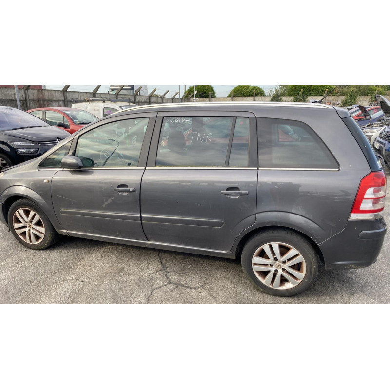 Anti brouillard droit (feux) OPEL ZAFIRA B Photo n°18