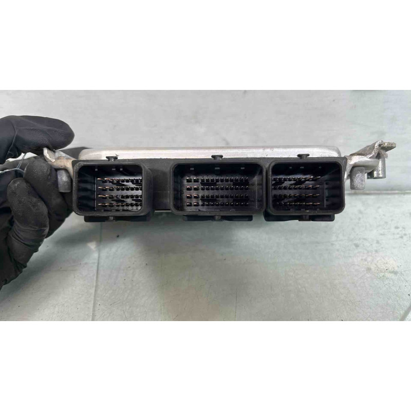 Calculateur moteur PEUGEOT 206 Photo n°2
