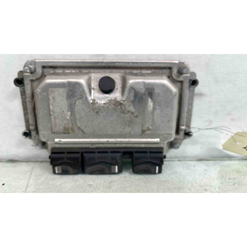 Calculateur moteur PEUGEOT 206 Photo n°3
