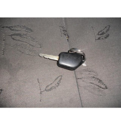 Etrier avant droit (freinage) PEUGEOT PARTNER 1