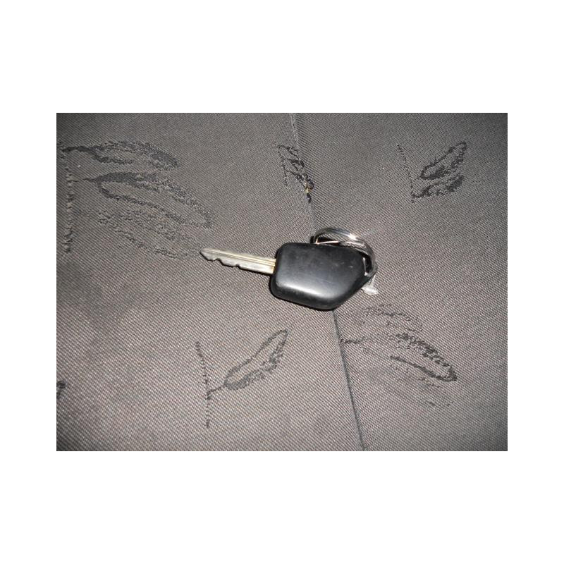 Etrier avant droit (freinage) PEUGEOT PARTNER 1 Photo n°8