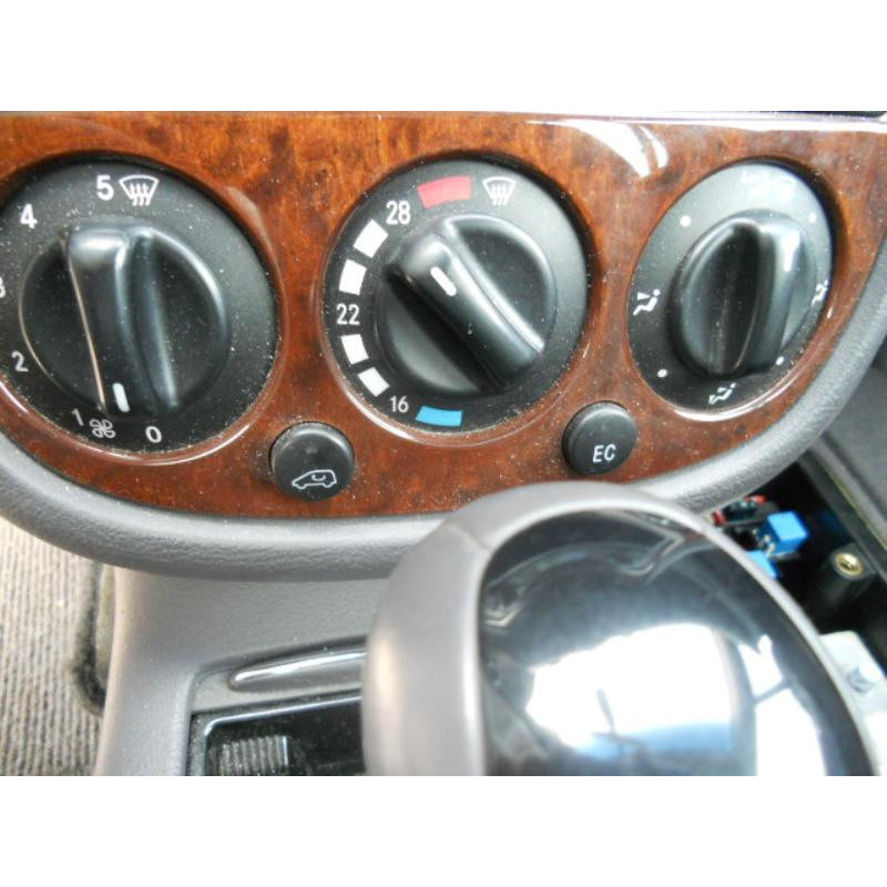 Etrier avant gauche (freinage) MERCEDES CLASSE A 168 Photo n°7