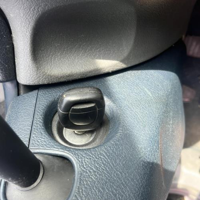 Serrure avant droit RENAULT CLIO 2 Photo n°6