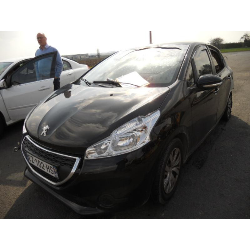 Etrier avant gauche (freinage) PEUGEOT 208 1 Photo n°1