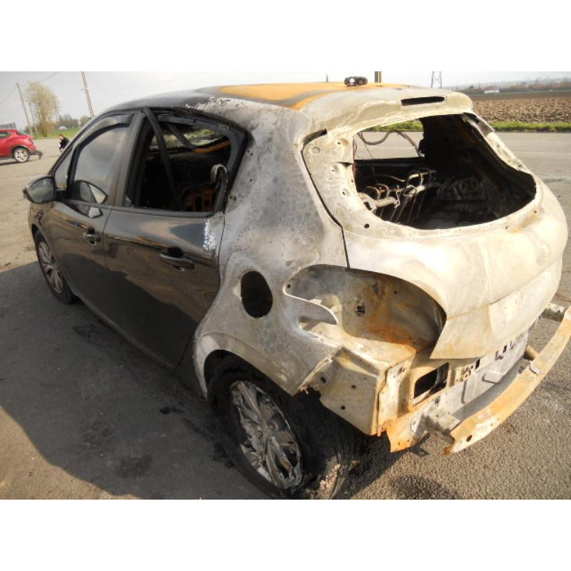 Etrier avant gauche (freinage) PEUGEOT 208 1 Photo n°4
