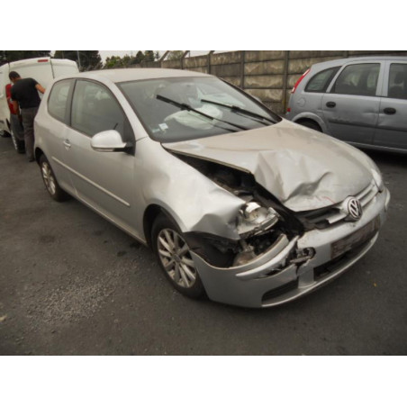 Etrier avant gauche (freinage) VOLKSWAGEN GOLF 5