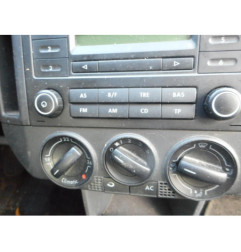 Etrier avant gauche (freinage) VOLKSWAGEN POLO 4