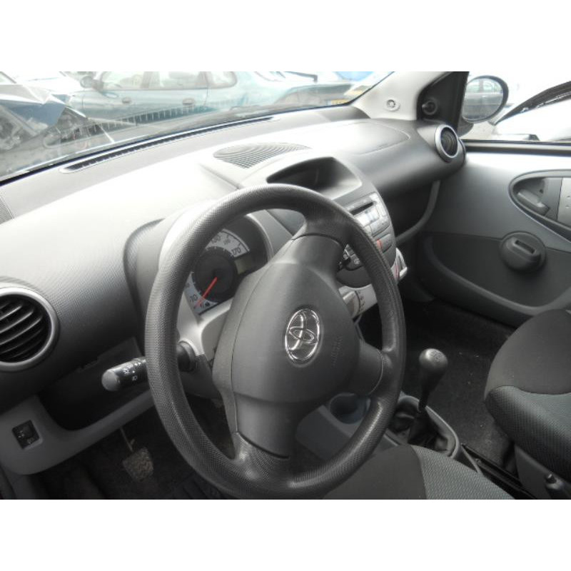 Commodo d'essuie glaces TOYOTA AYGO 1 Photo n°8