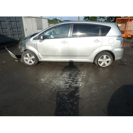Trappe d'essence TOYOTA COROLLA VERSO 2