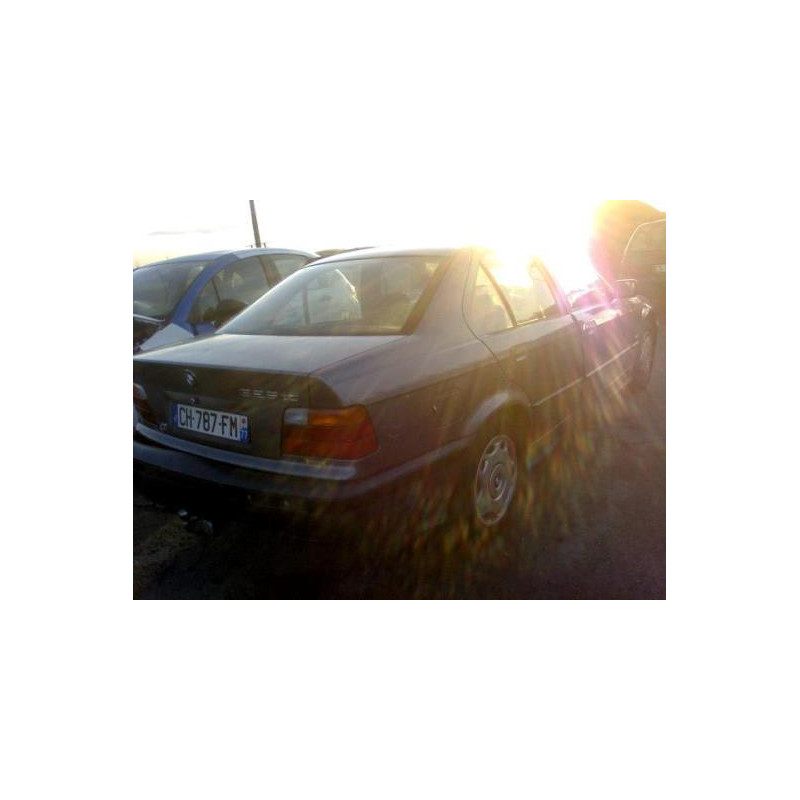 Etrier avant droit (freinage) BMW SERIE 3 E36 Photo n°3