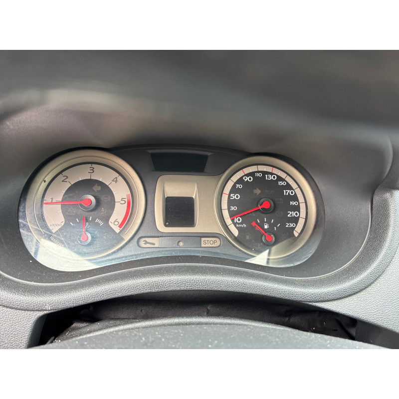 Eclairage de plaque RENAULT CLIO 3 Photo n°19