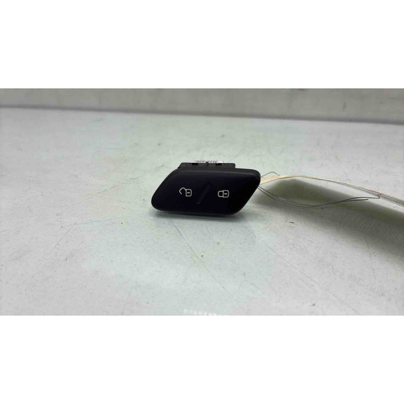 Commande de fermeture centralisee VOLKSWAGEN POLO 5 Photo n°3