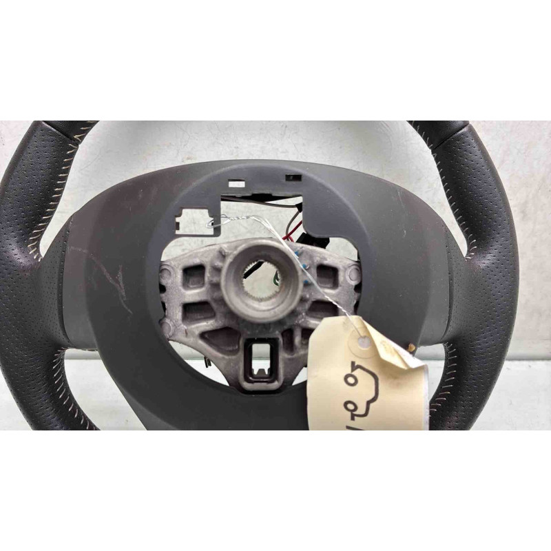 Volant RENAULT GRAND SCENIC 3 Photo n°3