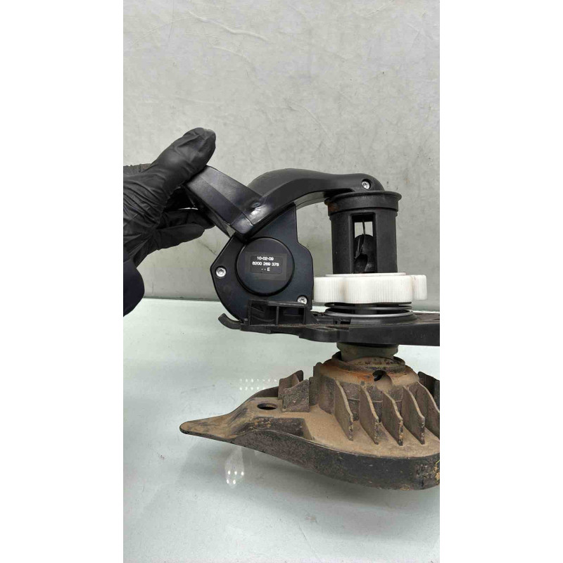 Treuil de roue de secours RENAULT CLIO 3 Photo n°4