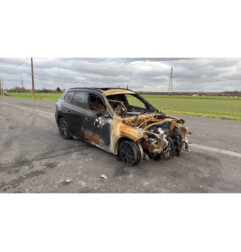 Bouton de coffre BMW X1 U11